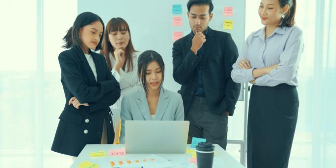 Fixing Low Conversion in B2B Account Sales