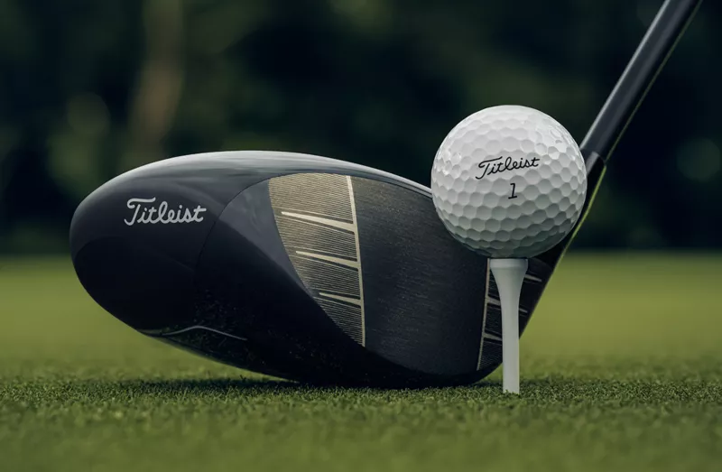 Shop Titleist golf balls with Hole19.