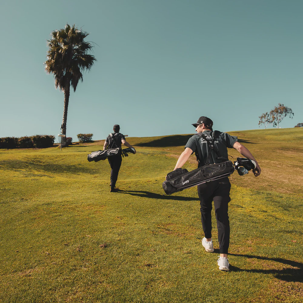 Shop Sunday Golf bags with Hole19.