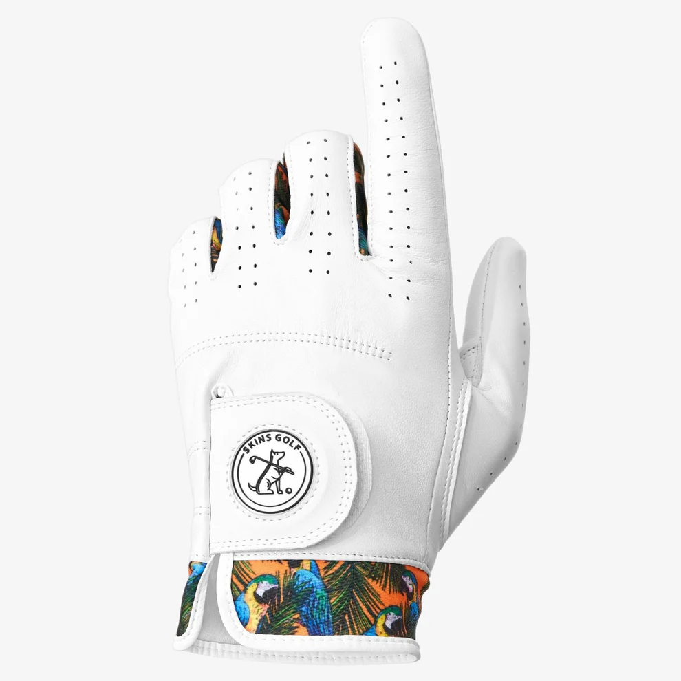 Shop Skins Golf premium golf gloves with Hole19.