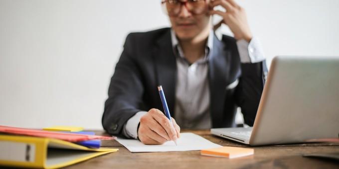 SEO Copywriting Vs. Traditional Copywriting: Key Differences & Similarities